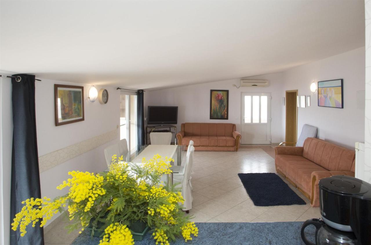 Apartments Gudelj تروغير المظهر الخارجي الصورة