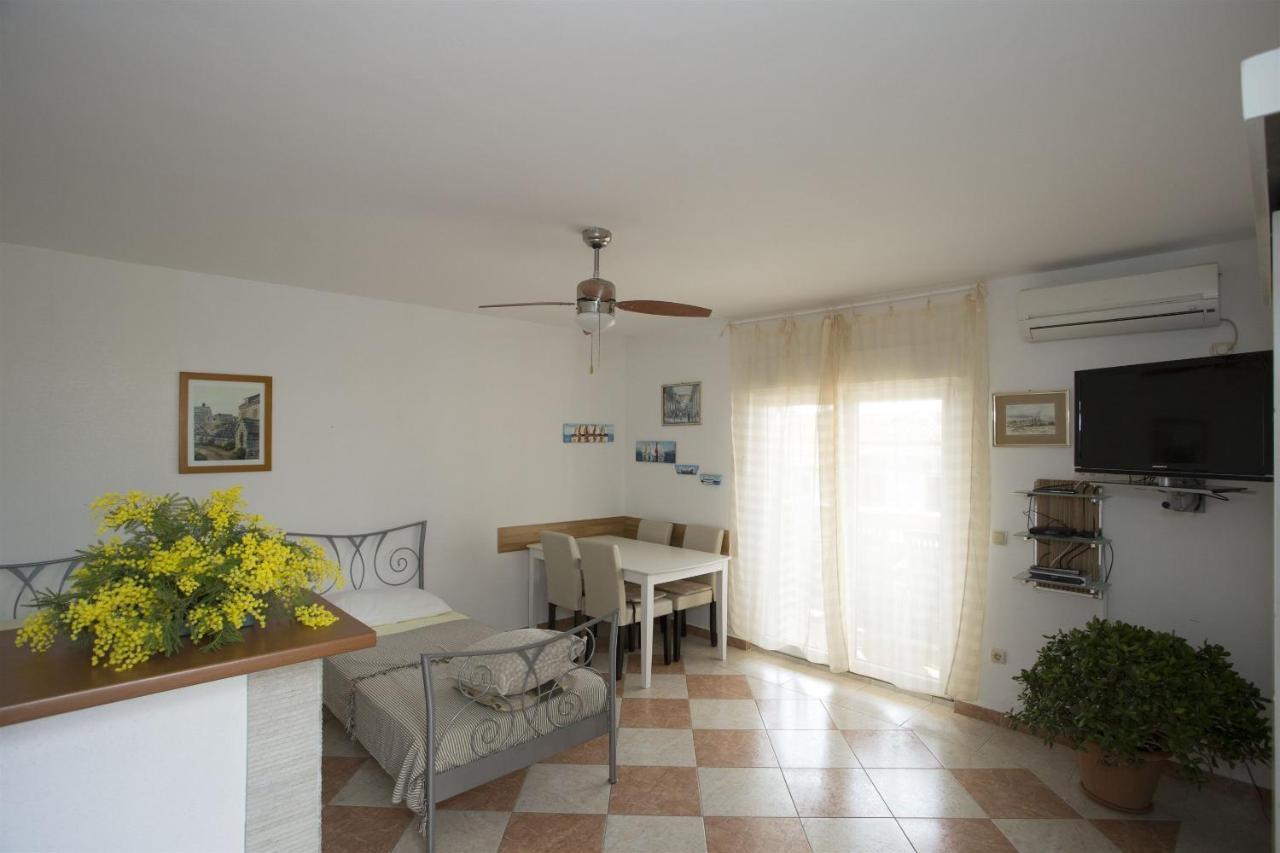 Apartments Gudelj تروغير المظهر الخارجي الصورة
