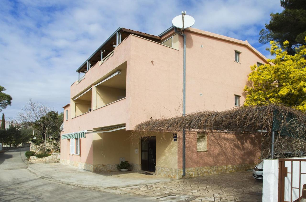Apartments Gudelj تروغير المظهر الخارجي الصورة