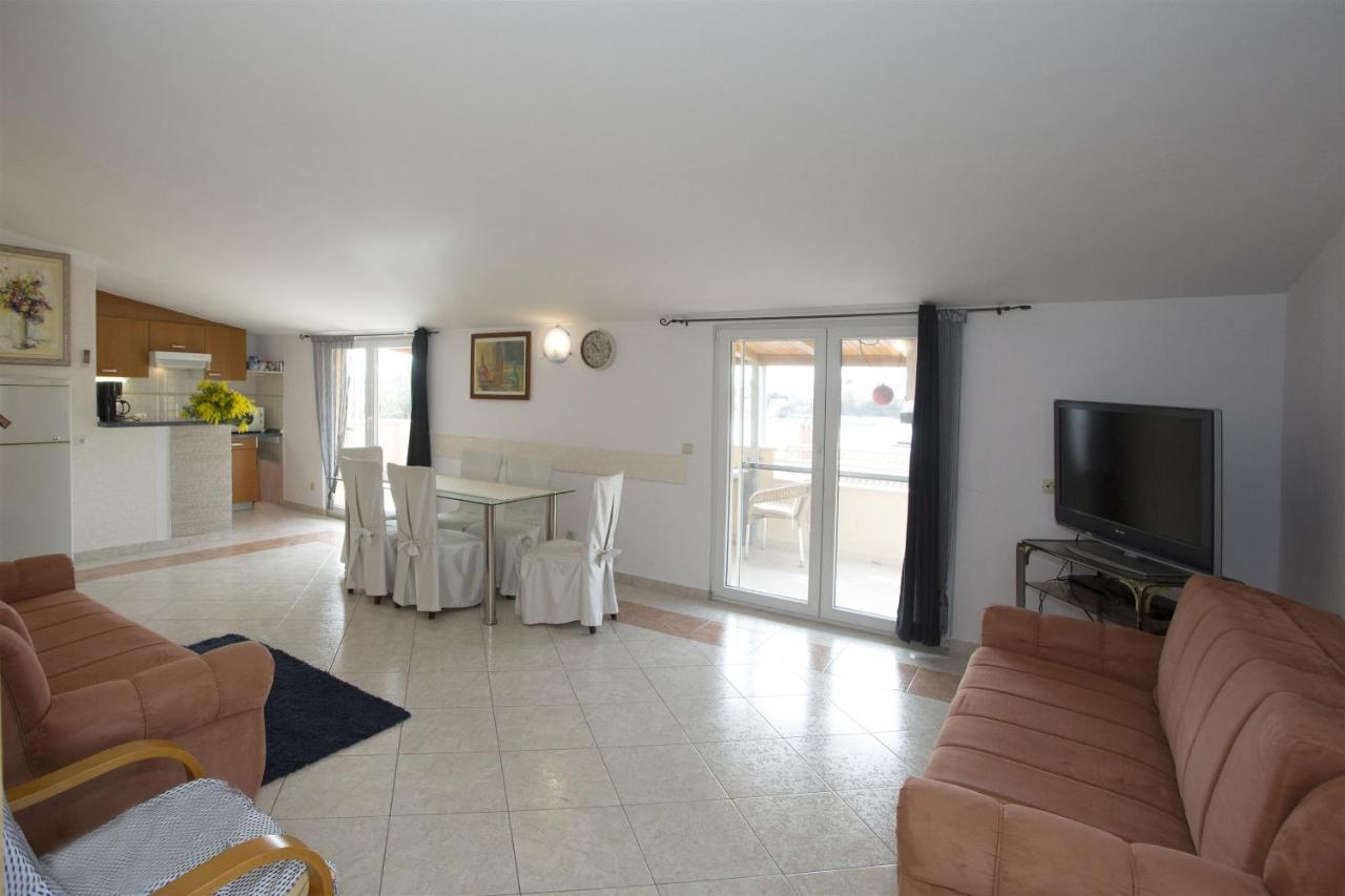 Apartments Gudelj تروغير المظهر الخارجي الصورة